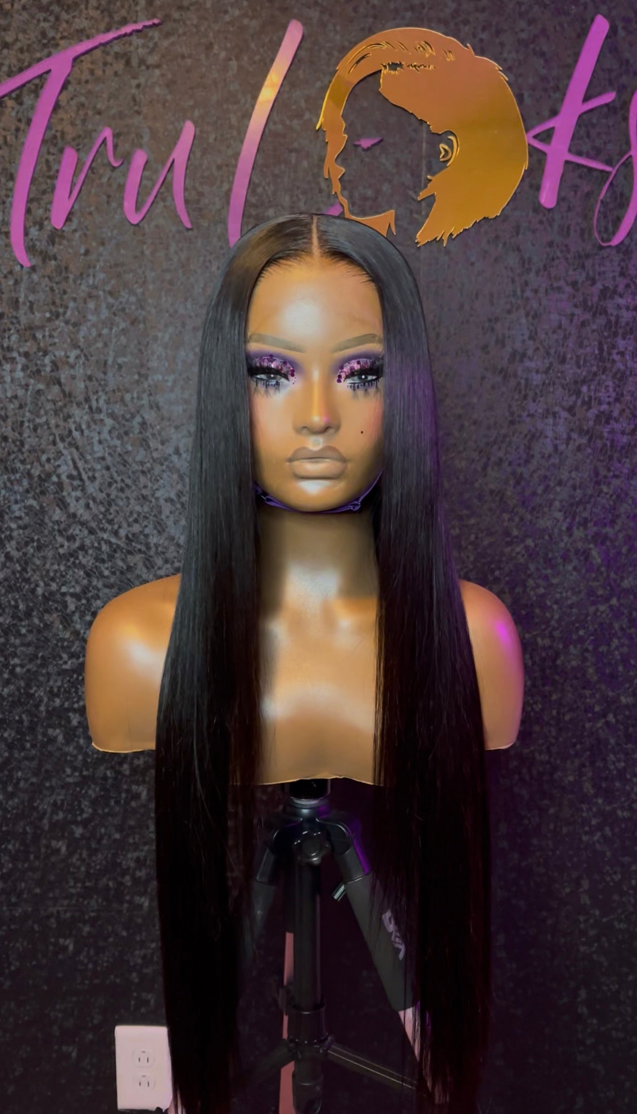 The CEO wig by TruLooks